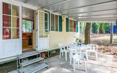 Accommodation:&nbsp;Belvedere Pineta Camping Village 653.3
