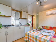 Accommodation:&nbsp;Belvedere Pineta Camping Village 653.3