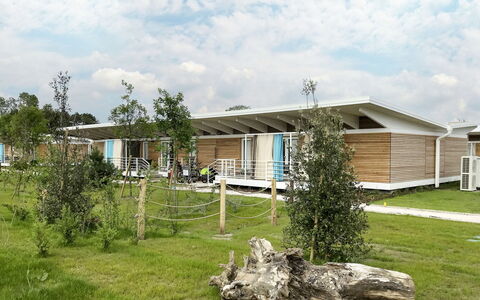 Bibione 653: Cloud, Plant, Sky, Building, Tree, Land Lot, Window, Grass, House, Landscape