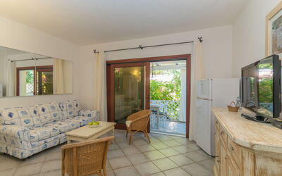 Accommodation:&nbsp;Peonia 606.5