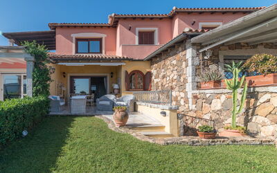 Accommodation:&nbsp;Acacia 606.8
