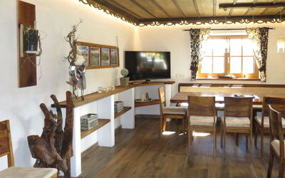 Accommodation:&nbsp;Aualm 601.2