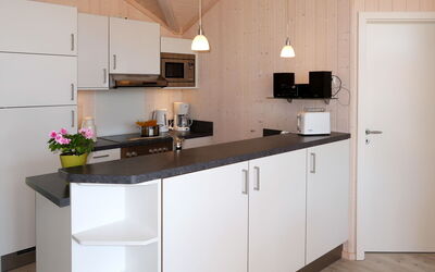 Accommodation:&nbsp;Holiday Vital Resort (Gbe132) 694.23