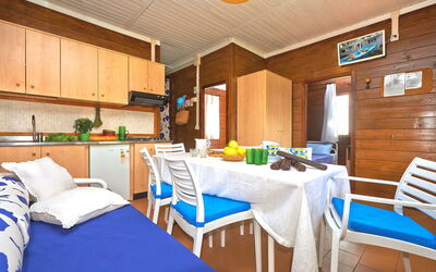 Accommodation:&nbsp;Bungalow 602.6