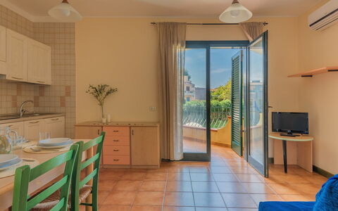 I Mirti Bianchi - Bilo 4: Water, Sky, Property, Swimming Pool, Plant, Azure, Tree, Grass, Leisure, Composite Material