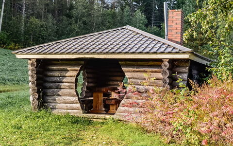Savilahti: Furniture, Chair, Outdoor Furniture, Table, Wood, Outdoor Table, Kitchen & Dining Room Table, Shade, Garden, Umbrella