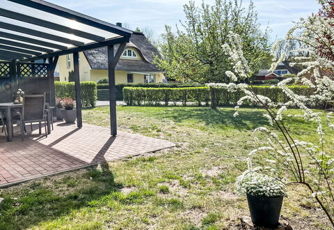Karlshagen 609: Shrub, Garden, Outdoor Furniture, Shade, Groundcover, Spring, Yard, Outdoor Structure, Landscaping, Lawn