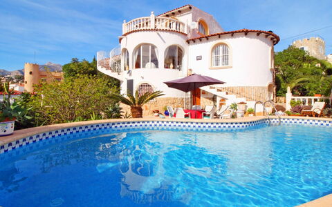 Estrella: Property, Swimming Pool, Building, Real Estate, Resort, Vacation, House, Town, Villa, Azure