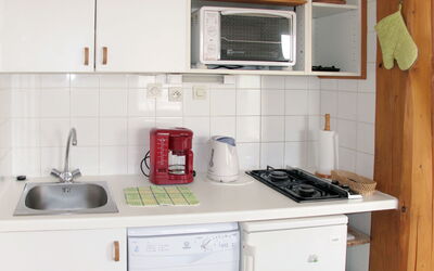 Accommodation:&nbsp;La Touche 741.3