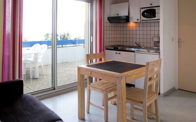 Accommodation:&nbsp;Les Gourbets 698.1