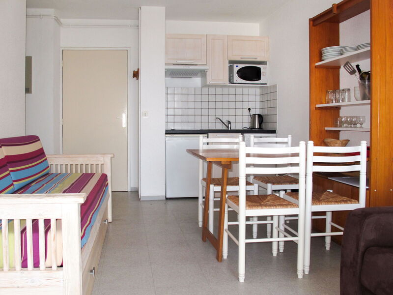 Accommodation:&nbsp;Les Gourbets 698.2