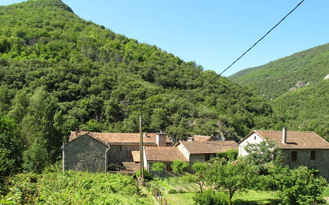 Chassezac: Plant, Sky, Property, Plant Community, Ecoregion, Green, Leaf, Highland, Mountain, Natural Environment