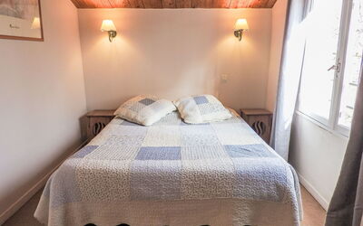 Accommodation:&nbsp;Mas Du Lac 651.2