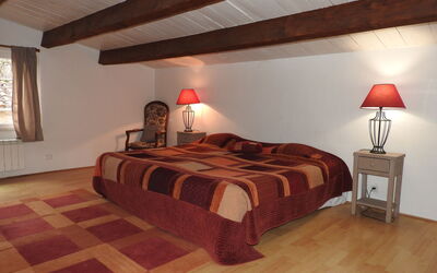 Accommodation:&nbsp;Maison Du Maître 651.6
