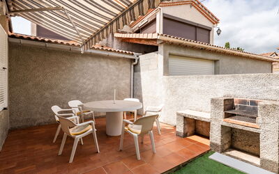 Accommodation:&nbsp;Dami i 649.1