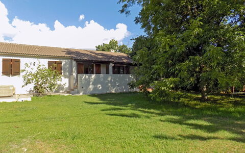 Agula Marina: Property, House, Home, Real Estate, Land Lot, Building, Yard, Estate, Grass, Farmhouse