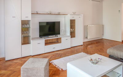 Accommodation:&nbsp;Mirjana 797.2