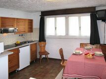 Accommodation:&nbsp;Lo Chalet (Brx200) 612.1