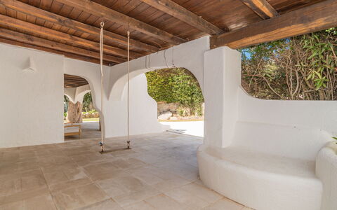 La Dolce Vita: Plant, Wood, Interior Design, Shade, Floor, Building, Tree, Flooring, Real Estate, Hardwood