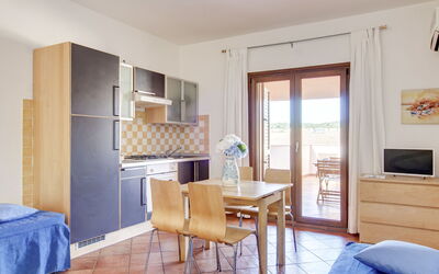 Accommodation:&nbsp;Cristal Blu 651.4