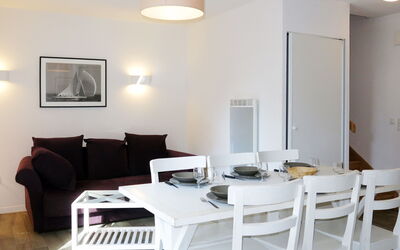 Domaine de la Baie-T4 Duplex 8 Pers. 651.3: Room, Property, Furniture, Interior Design, Building, Floor, Table, House, Ceiling, Living Room