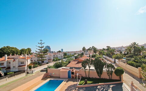 Enrique: Sky, Plant, Property, Tree, Urban Design, Condominium, Building, Leisure, Arecales, Real Estate