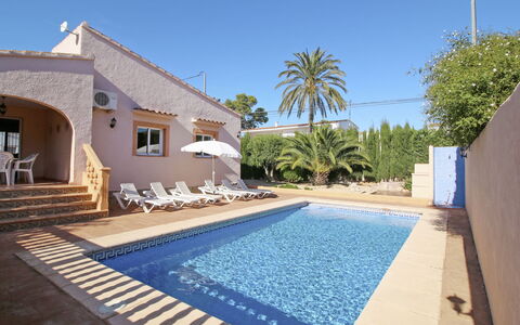 Dulce Vida: Property, House, Swimming Pool, Building, Real Estate, Home, Estate, Villa, Vacation, Residential Area