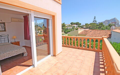 Palmira: Property, Building, Sky, Wood, Plant, Interior Design, Floor, Real Estate, Cottage, Tree