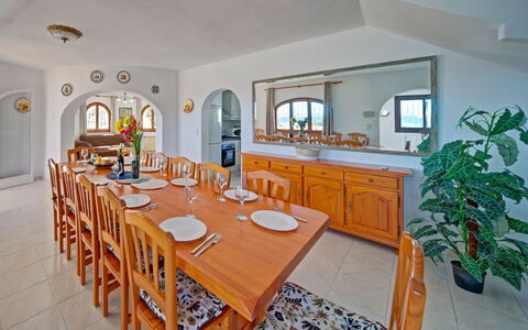 Castillo: Table, Furniture, Plant, Building, Cabinetry, Chair, Wood, Kitchen, Kitchen & Dining Room Table, Countertop