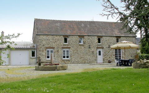Les Mésanges: Property, House, Building, Cottage, Farmhouse, Home, Real Estate, Land Lot, Estate, Rural Area