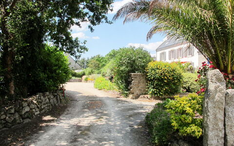 Balade Océane: Vegetation, Property, Tree, Sky, Real Estate, House, Home, Wilderness, Botany, Building