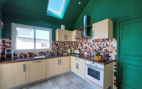 Cassiopée: Kitchen, Flooring, Interior Design, Major Appliance, Kitchen Appliance, Countertop, Floor, Ceiling, Cabinetry, Room