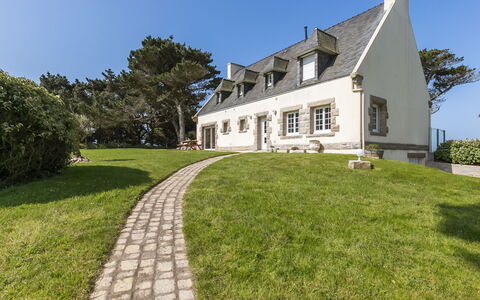 Saint Gonvel: Sky, Plant, Building, Property, Window, House, Tree, Land Lot, Grass, Residential Area