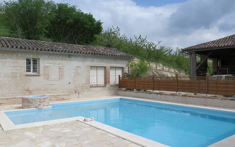 Touzy: Water, Cloud, Sky, Swimming Pool, Building, Window, Plant, Azure, Shade, Wood