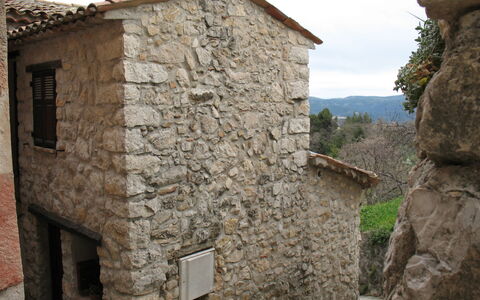 Schöner Stern: Plant, Property, Window, Building, Sky, House, Rural Area, Landscape, Cottage, Facade