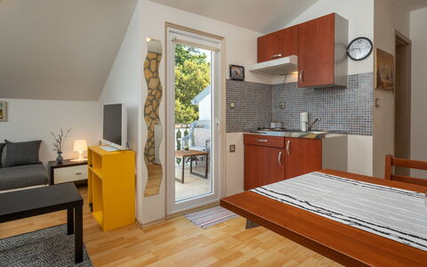 Mikac: Room, Property, Furniture, Floor, Building, Interior Design, Wood Flooring, Hardwood, Yellow, House