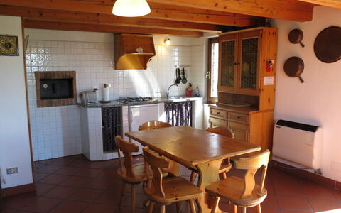 Le Rose Rosse: Table, Furniture, Property, Chair, Wood, Interior Design, Flooring, Kitchen, Floor, Wood Stain