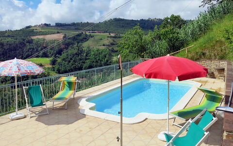 La Rovere: Swimming Pool, Property, Leisure, Vacation, Sky, Resort, House, Real Estate, Summer, Tourism