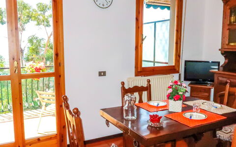 Il Nido: Room, Dining Room, Property, Furniture, Table, House, Building, Interior Design, Real Estate, Kitchen & Dining Room Table
