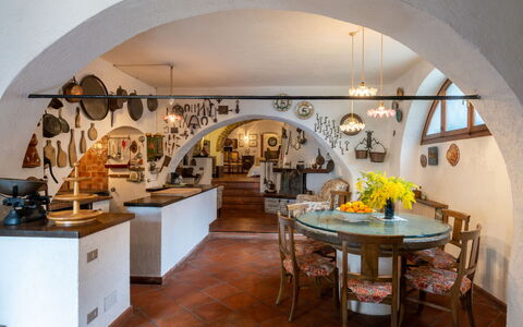Casa Massabovi (Imp244): Table, Furniture, Property, Wood, Building, Architecture, Interior Design, House, Chair, Flooring