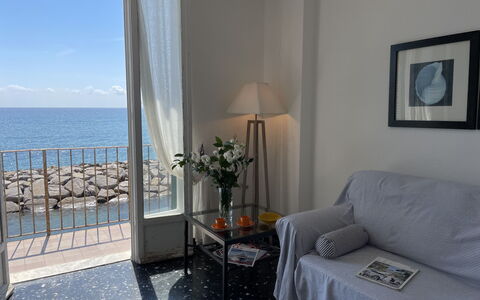 Casa del Sole: Furniture, Water, Comfort, Azure, Picture Frame, Building, Interior Design, Lamp, Wood, Living Room