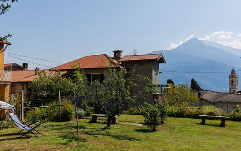 Carolina: Hill Station, House, Mountain, Mountain Range, Town, Rural Area, Tree, Home, Alps, Roof
