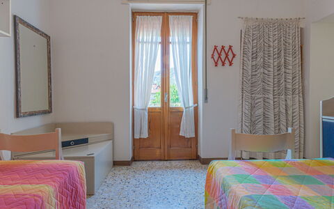 Carolina: Room, Furniture, Property, Bedroom, Bed, Bed Sheet, Floor, Interior Design, Wall, Curtain