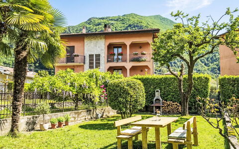 Villa Giulia: Garden, Hacienda, Estate, Lawn, Yard, Landscaping, Farmhouse, Balcony, Villa, Backyard