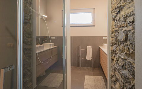 Varenna 634: Room, Property, Bathroom, Tile, Floor, Wall, Interior Design, Real Estate, Architecture, Glass