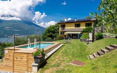 Varenna 634: Swimming Pool, Mountain Range, Eco Hotel, Resort, Estate, Valley, Villa, Landscaping, Resort Town, Backyard