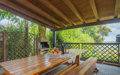 Casa Daniela (Gam310): Property, Deck, Real Estate, Room, House, Building, Porch, Furniture, Wood Stain, Hardwood