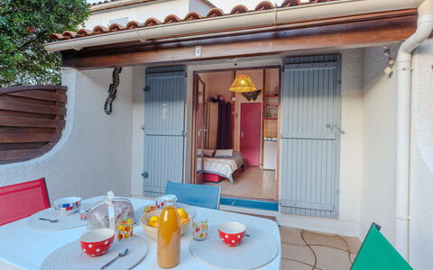 Accommodation:&nbsp;Bois D'Eleis 100.3