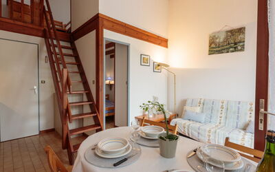Accommodation:&nbsp;Les Charmilles 200.10