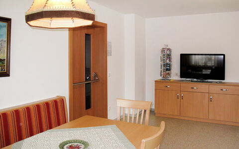 Uttendorf 627: Furniture, Property, Table, Cabinetry, Comfort, Lighting, Interior Design, Building, Wood, Chair